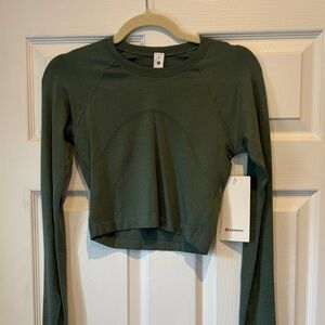 lululemon athletica Cropped Swiftly